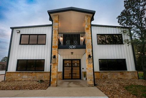 Magnolia Woods Office Suites and Meeting Space - Magnolia