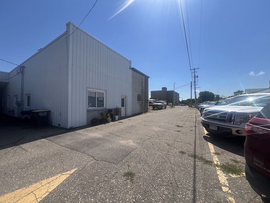 133 S Main Street in Lake Crystal