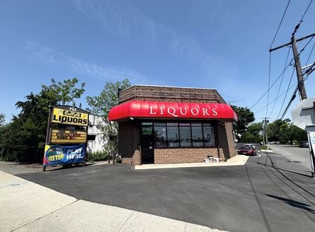 Retail space for Sale at 733 Middle Country Rd in Selden