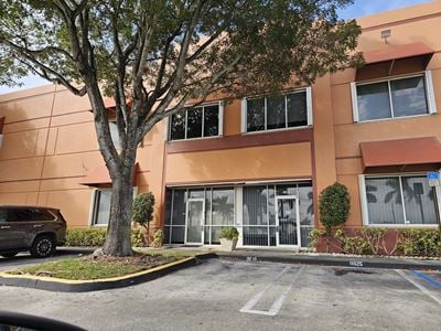 Costa Corporate Office/Warehouse