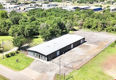 Photo of commercial space at 2101 S Missouri in Oklahoma City