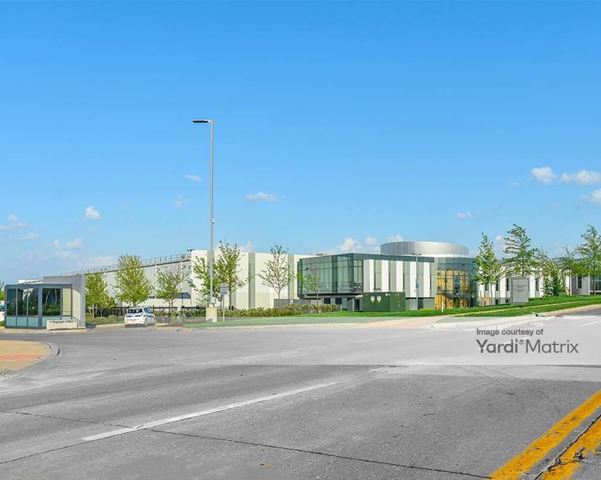 4600 North Hanley Road, St. Louis, MO 63134