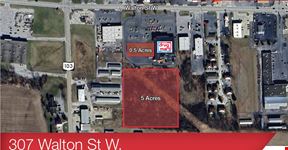 307 Walton St. West