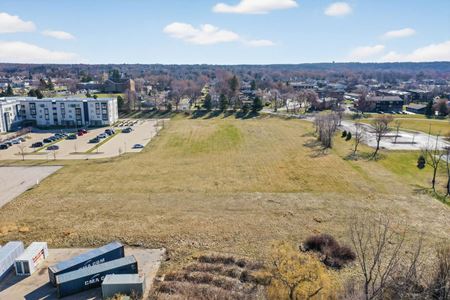 Land space for Sale at 939 W Main St in West Dundee