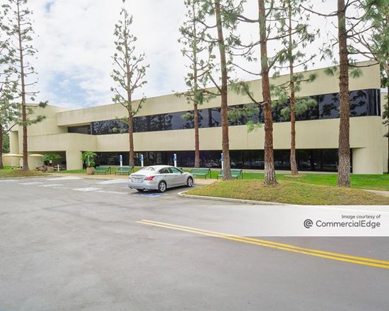 Harbor Gateway Business Center - 3515 Harbor Blvd