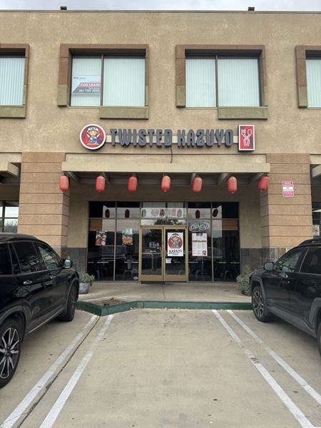 Retail space for Sale at 28112 Bouquet Canyon Road in Santa Clarita