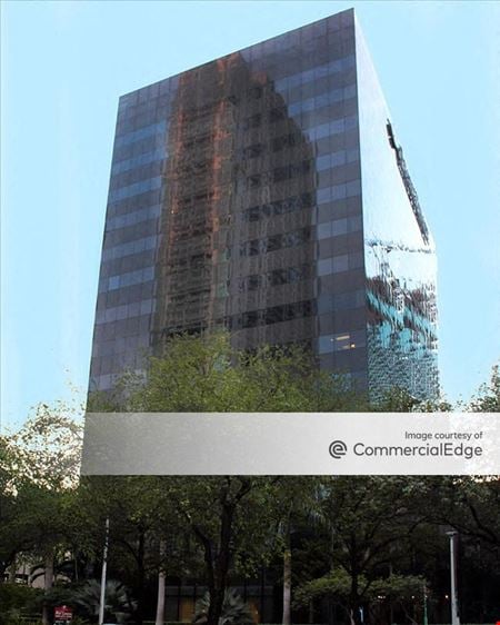 Office space for Rent at 800 brickell Ave in Miami