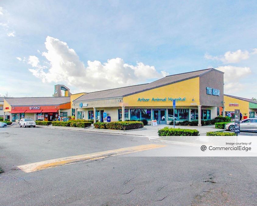 Arbor Village Shopping Center Property & Listing Details | 42Floors