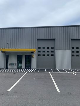 INCUBE 51 - Unit 9