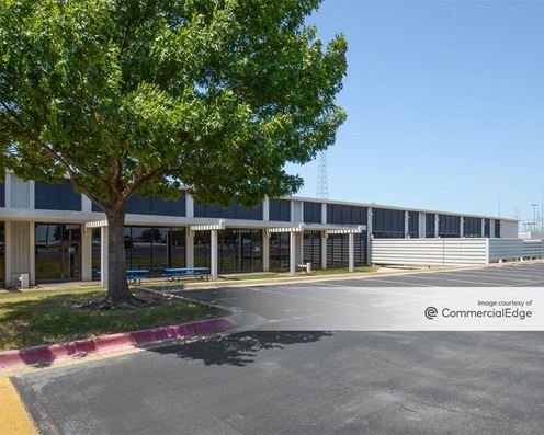 2501 South State Highway 121