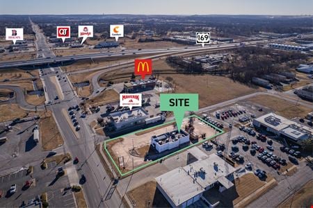 Retail space for Rent at 202 S Dogwood St in Owasso