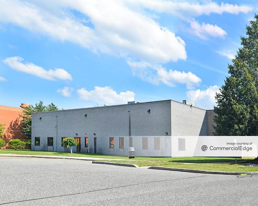 200 Wireless Blvd, Hauppauge, NY 11788