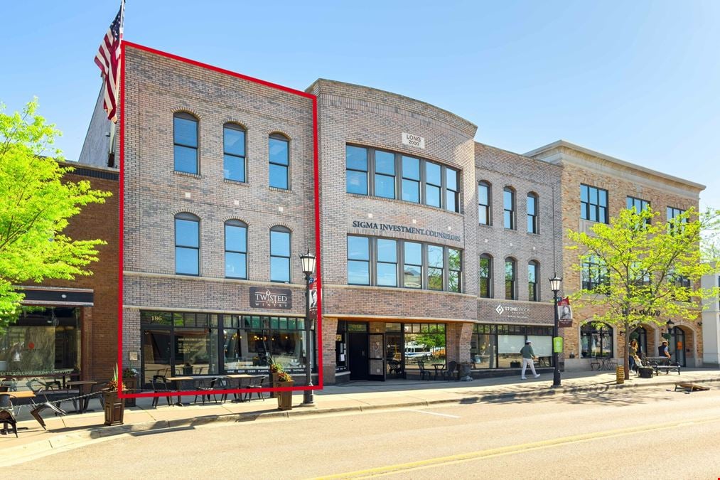 186 East Main Street