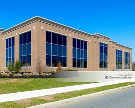 8 Forrestal Road South