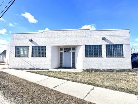 Industrial space for Rent at 21493 Groesbeck Hwy in Warren