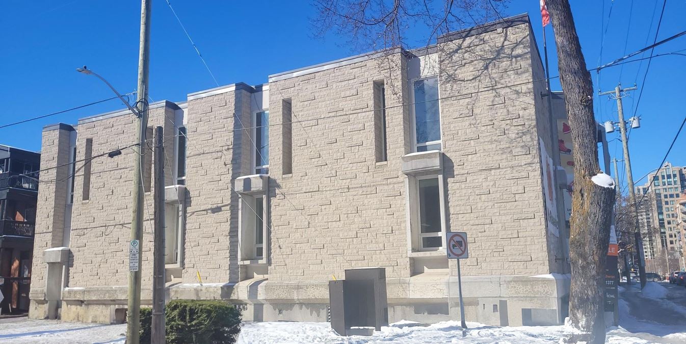 330 Kent Street 
