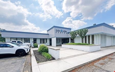 Office space for Sale at 10982-10990 Middlebelt Rd in Livonia