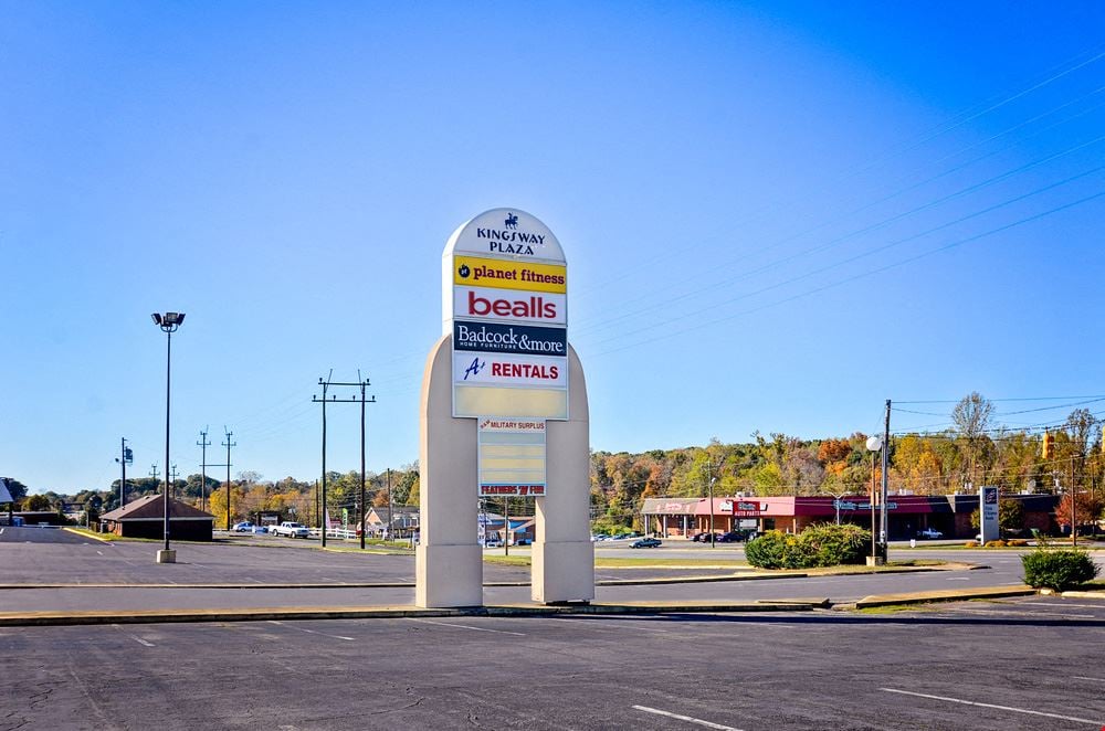 Kingsway Plaza