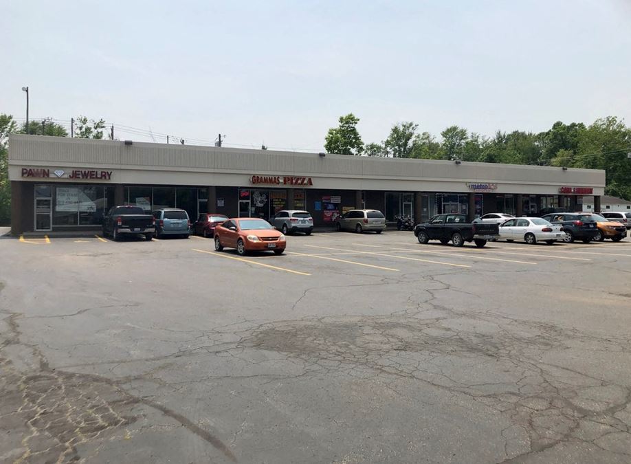 Marathon Anchored Shopping Center for Lease