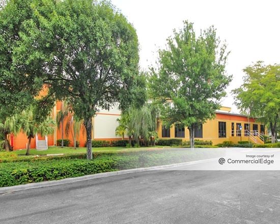 Powerline Commerce Park