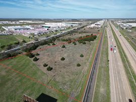 Ennis I-45 Property