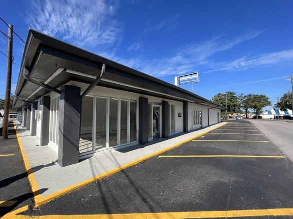 Home Depot Adjacent Retail Suites