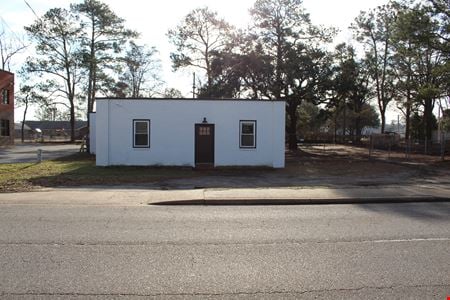 Photo of commercial space at 3821 W Montague Ave in North Charleston