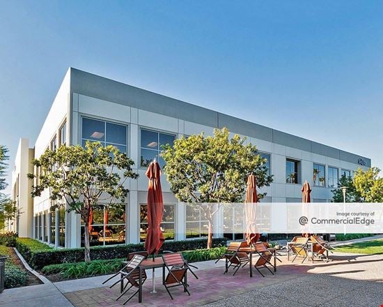 Discovery Business Center - 15241 & 15261 Laguna Canyon Road