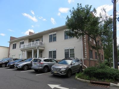 47 Raritan Ave
