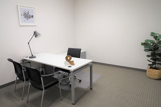 Workstyle Flexible Spaces - 7676 Hillmont