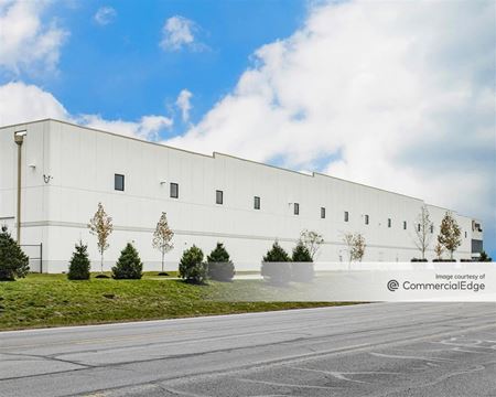 Industrial space for Rent at 6050 Gateway Court in Obetz