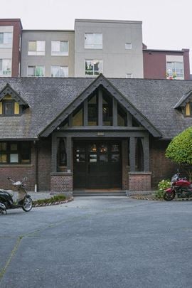 Birch Road Cellar - Birch Road - First Hill Clubhouse