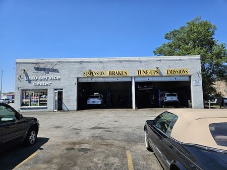 Retail space for Sale at 12257 South Cicero Avenue in Alsip