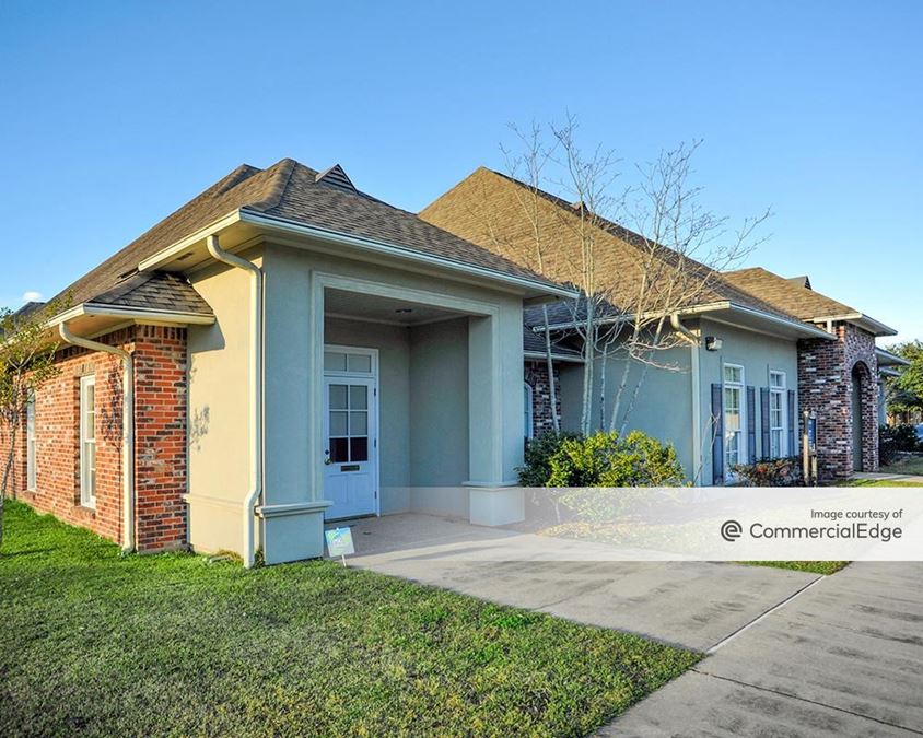 Coursey Oaks 13702 Coursey Blvd, Baton Rouge, LA CommercialSearch
