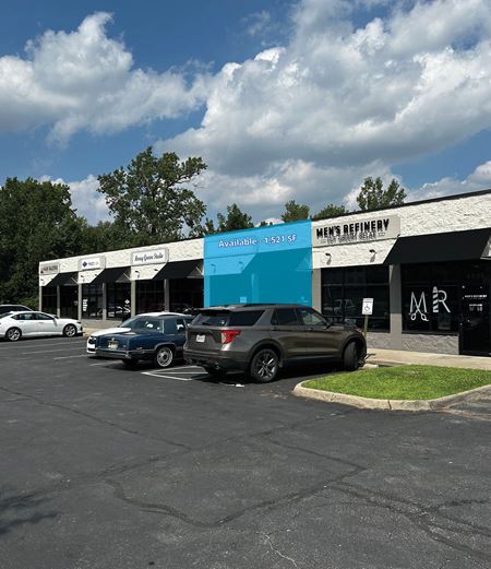 Photo of commercial space at 4020-4048 Parkmead Dr in Grove City