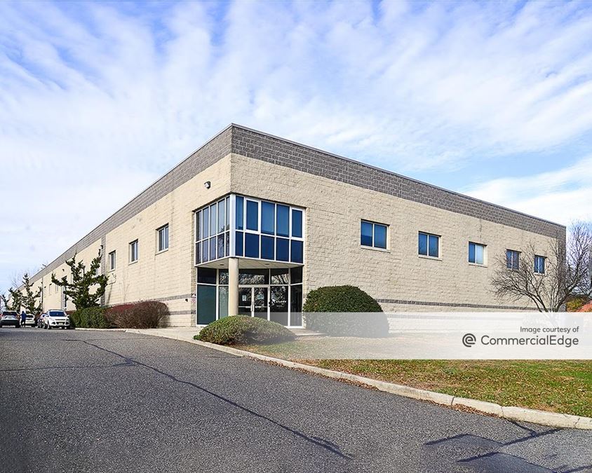 701 Penhorn Avenue, Secaucus, NJ Industrial Building