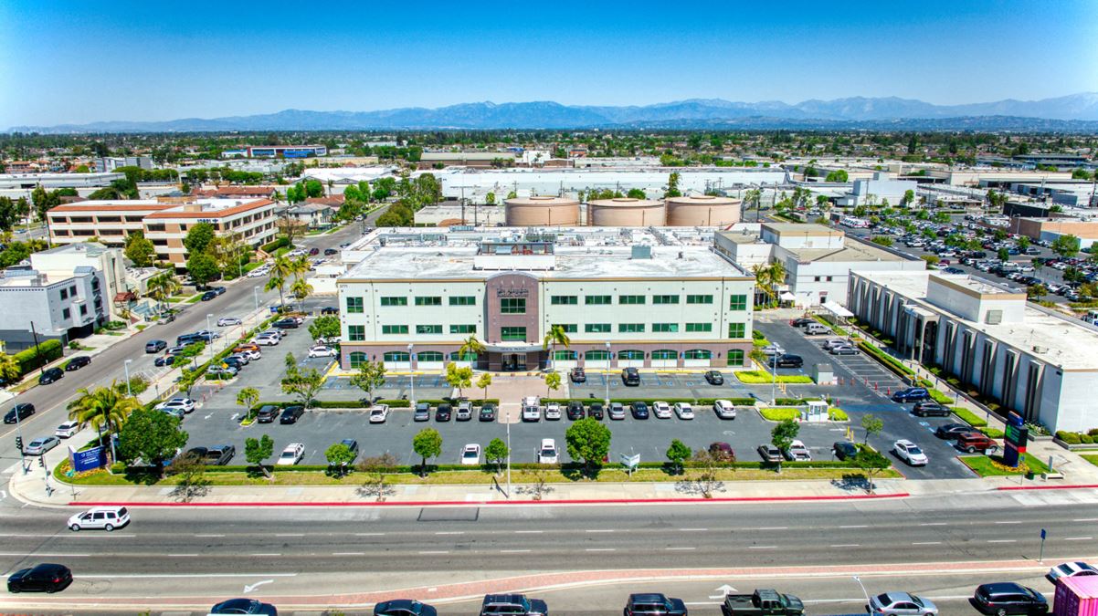 Los Alamitos Medical Office Building