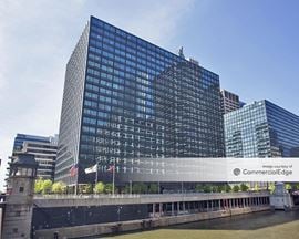 120 South Riverside Plaza