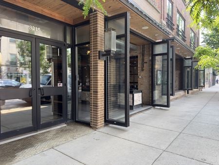 Retail space for Rent at 3215 N Sheffield Ave in Chicago