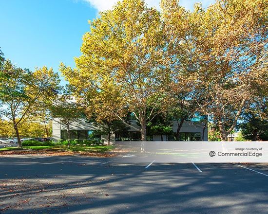 Lake Forest Tech Center