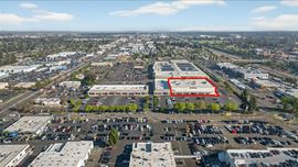 ±36,319 SF Blackstone Ave Retail Building