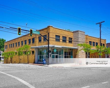 Commercial space for Rent at 15644 Madison Avenue in Lakewood