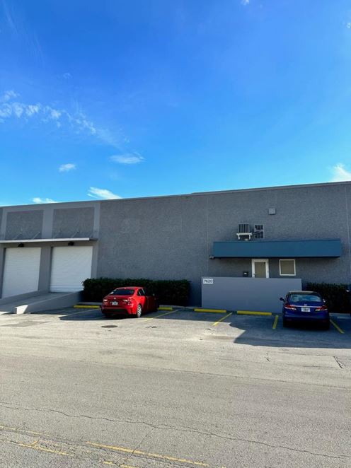 7620 NW 78th Terrace