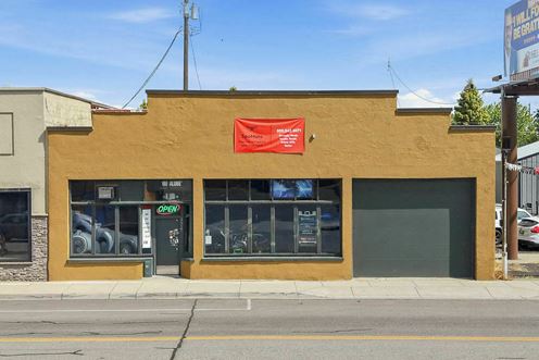 1517 E Sprague