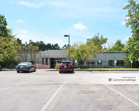 Office space for Sale at 4550 Victory Ln in Indianapolis