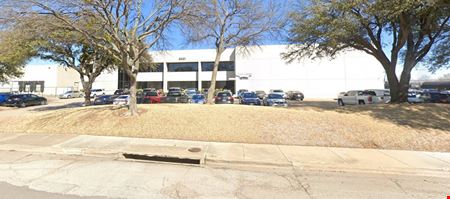 Commercial space for Rent at 5021 Statesman Drive in Irving