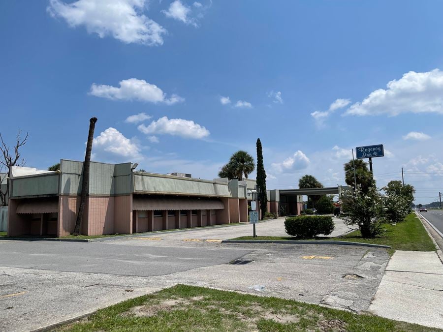 REGENCY INN