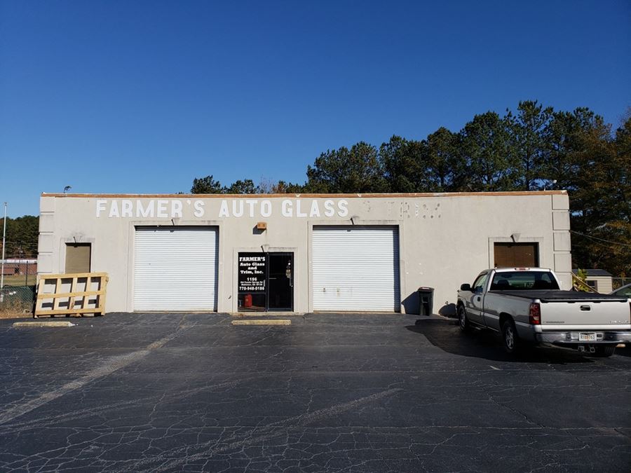 2,460 SF Commercial Property