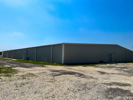 Industrial space for Rent at 1008 SW Carlos G Parker Blvd in Taylor