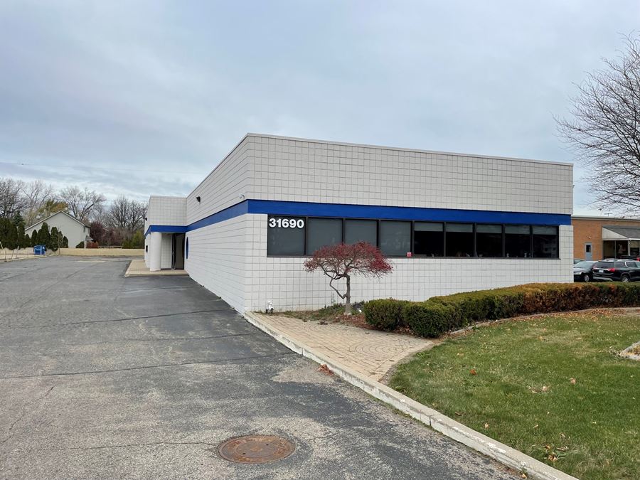 31690 W 12 Mile Rd